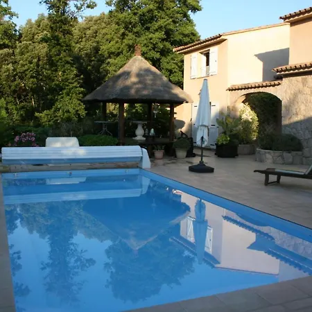 Des Champs Apartman